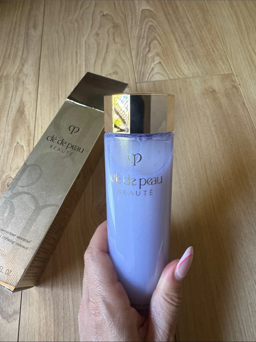 clé de peau Essential Refining Essence